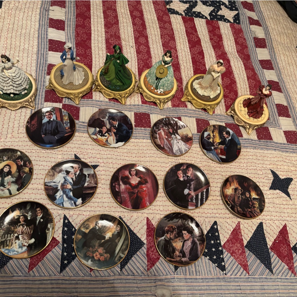 GONE WITH THE WIND SET OF 12 MINIATURE PLATES Bradford Exchange